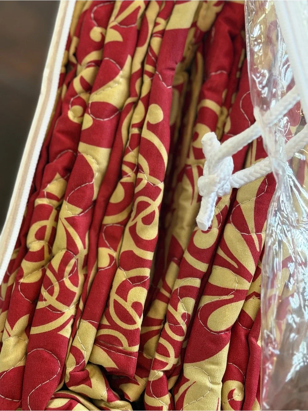 New king size bedspread/Quilt set 3PCS oversized Red Gold